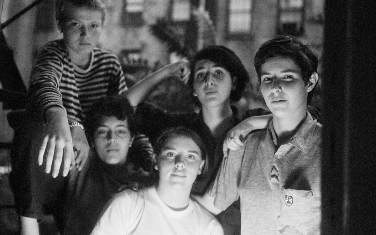 Nous autres, Donna Gottschalk et Hélène Giannecchini avec Carla Williams