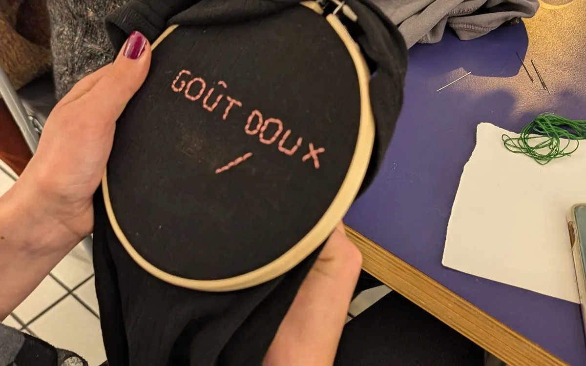 Dyke It Yourself : broderie