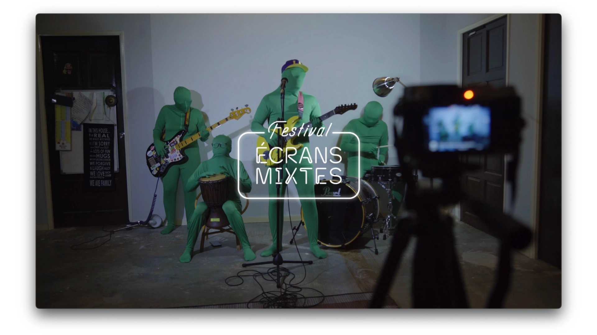 QUEER AS PUNK + DJ SET PAR EVI KALOGIROPOULOU