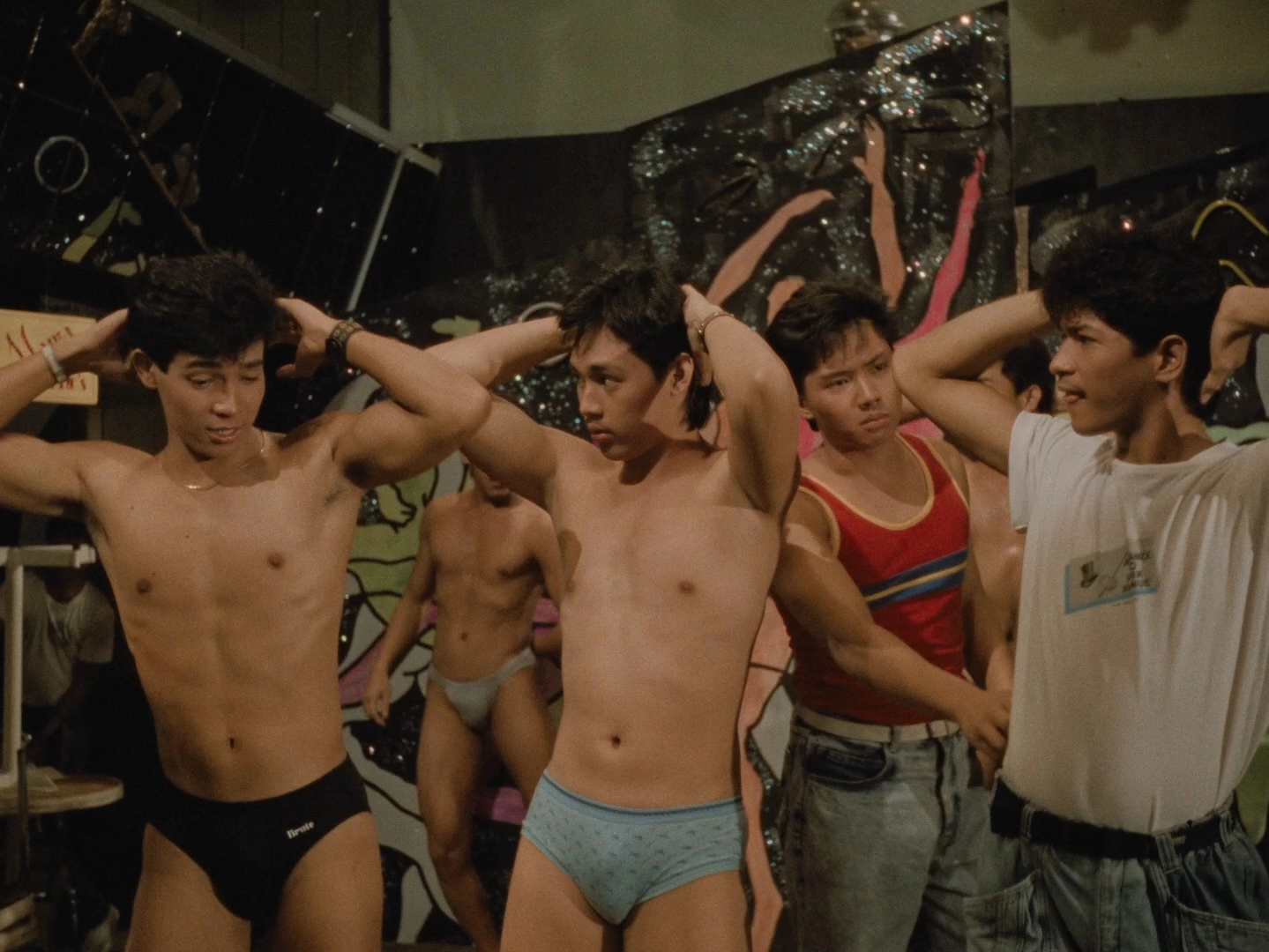 Macho Dancer de Lino Brocka/Cin&eacute;-club Pink Screens - Pink Memories